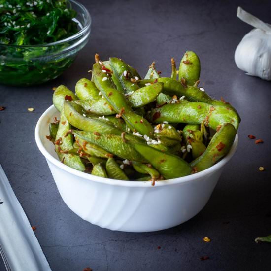 Spicy Garlic Edamame