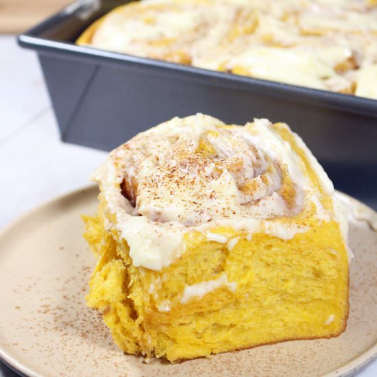 Pumpkin Spiced Cinnamon Buns
