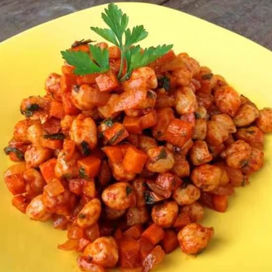 Garbanzos With a Guajillo Chile Sau