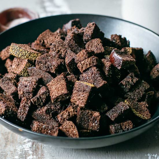 Homemade Pumpernickel Croutons
