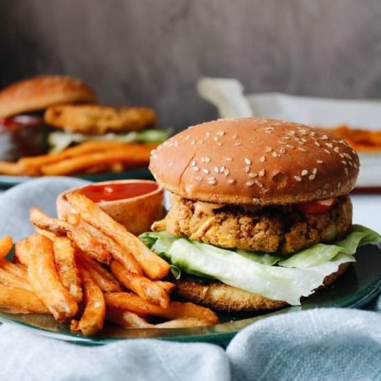 Spicy Chickpea Burgers