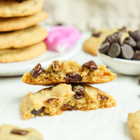 Soft Chocolate Chip Cookies
