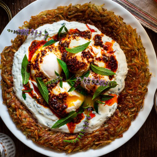 Çilbir Potato Rösti with Fresh Mint