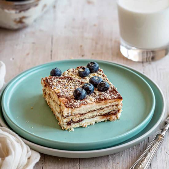 Nutella and Mascarpone Biscuit Cake