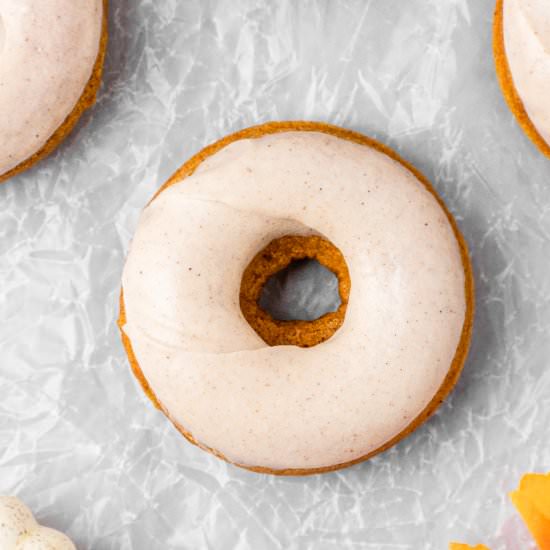 Pumpkin Spice Donuts