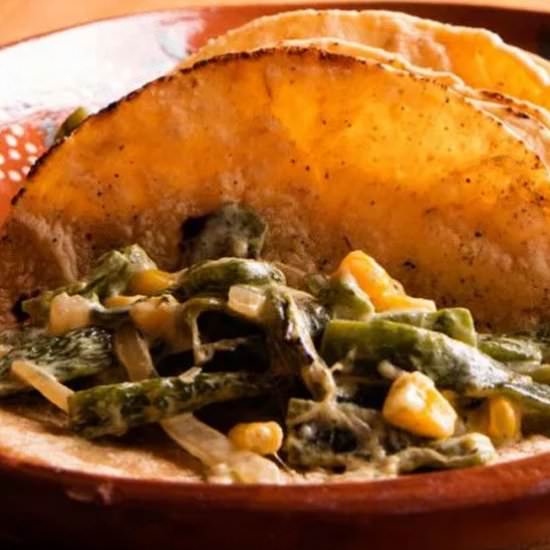 Rajas con Queso