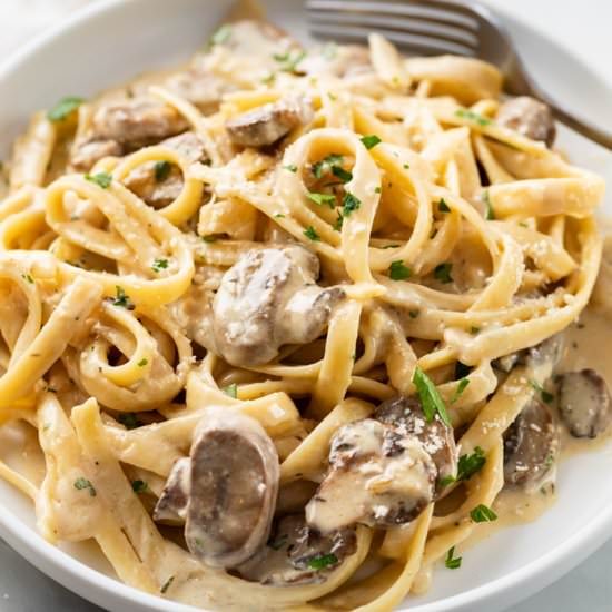 Creamy Mushroom Pasta