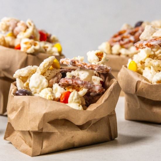 Seasonal Snack Mix