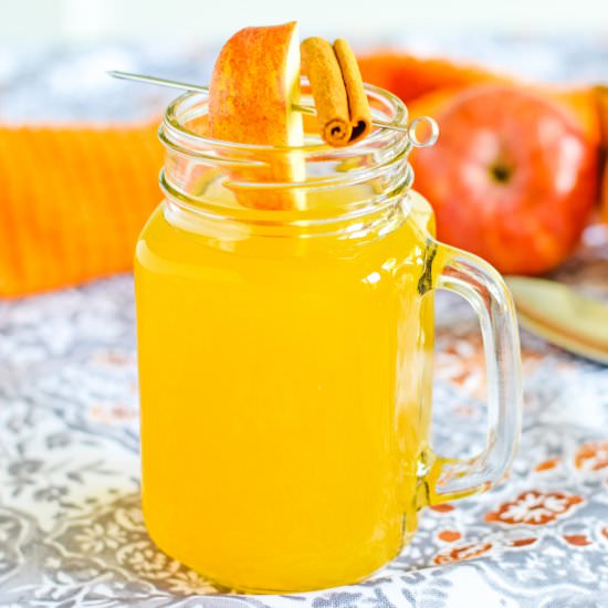 Boozy Caramel Apple Cider