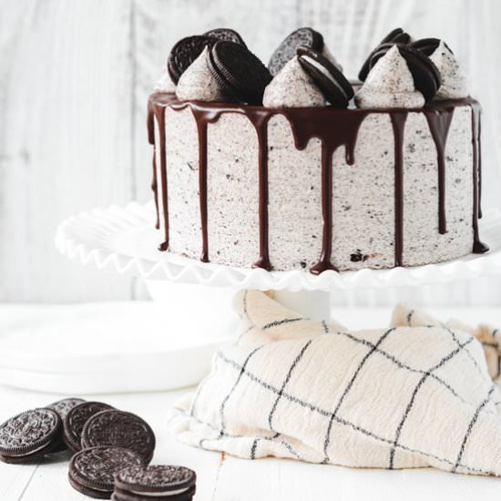Ultimate Cookies and Cream Cake