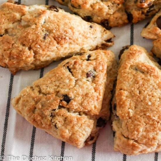 Dark Chocolate Chips Scones