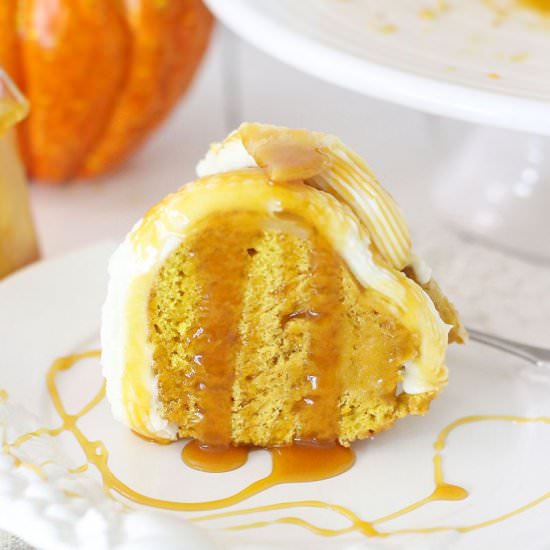 PUMPKIN BUNDT CAKE