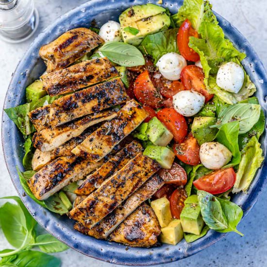 CHICKEN CAPRESE SALAD