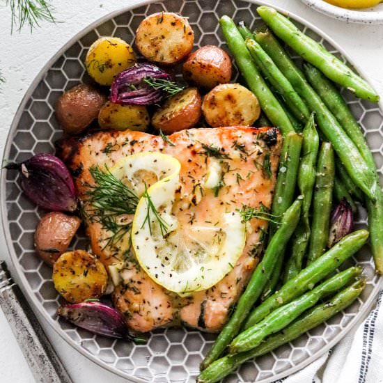 Easy Sheet Pan Salmon
