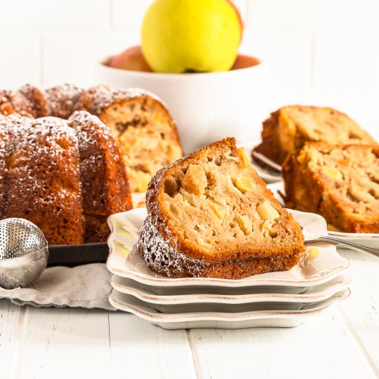 Apple Bundt Cake