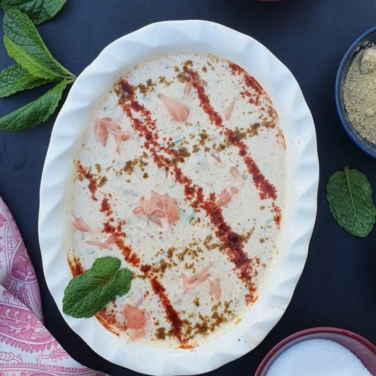 Pomelo raita