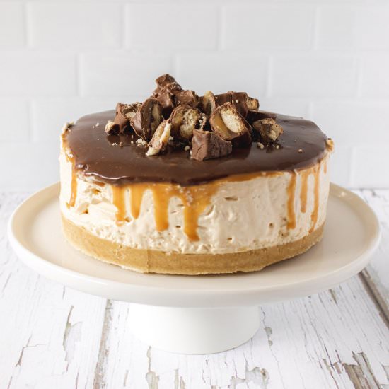 no bake twix cheesecake