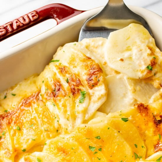 easy cheesy scalloped potatoes