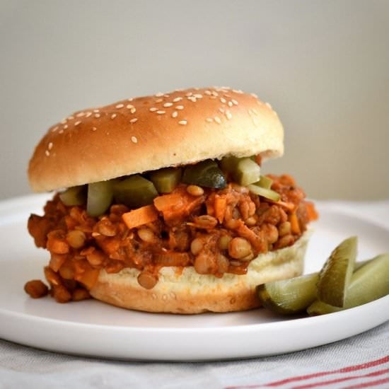 Pickle-ific Lentil Sloppy Joes