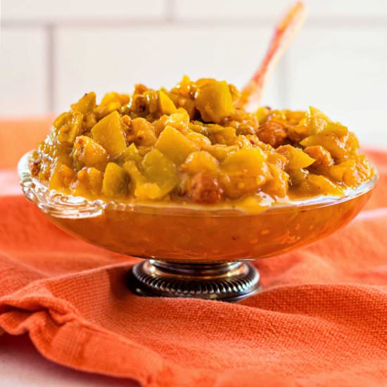 Apple and Green Tomato Chutney
