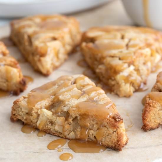 Keto Caramel Apple Scones