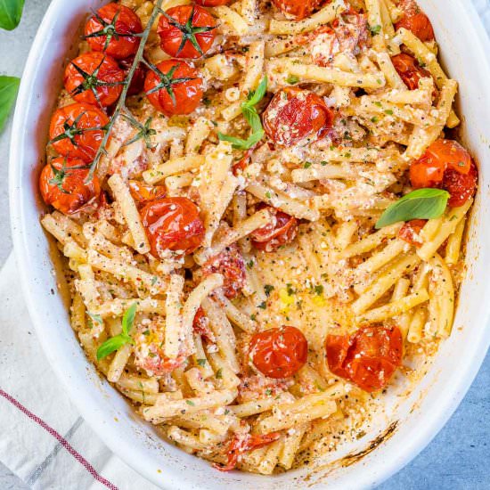 BAKED TOMATO FETA PASTA