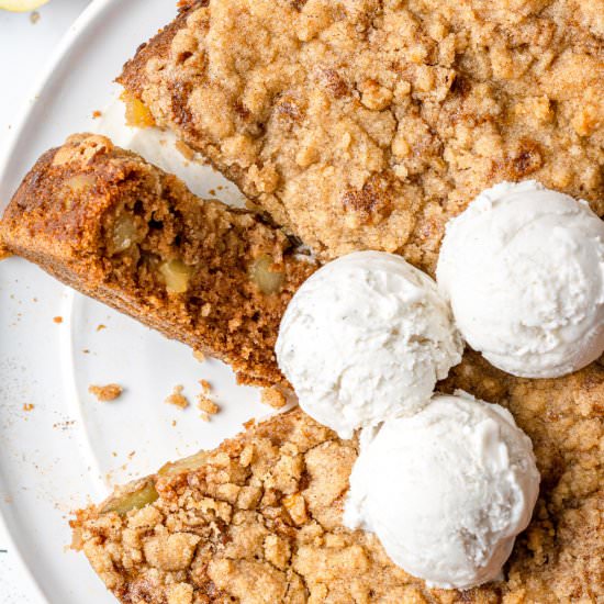 Easy Apple Cake (One Bowl)