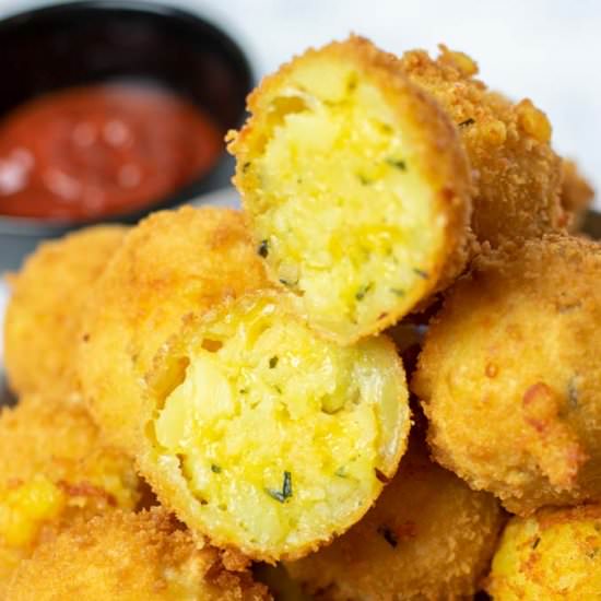 Potato Cheese Balls