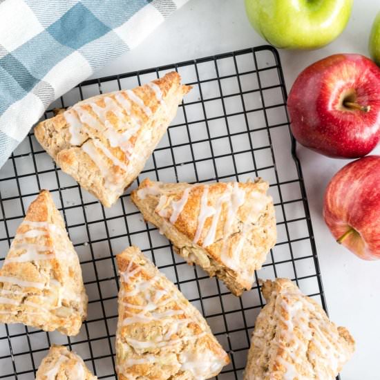 Apple Cinnamon Scones