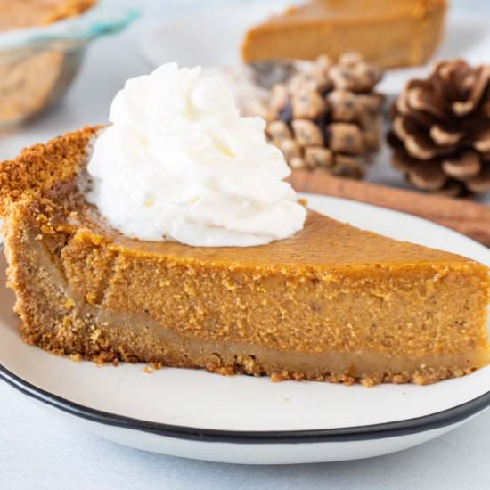 Pumpkin Pie w/ Graham Cracker Crust