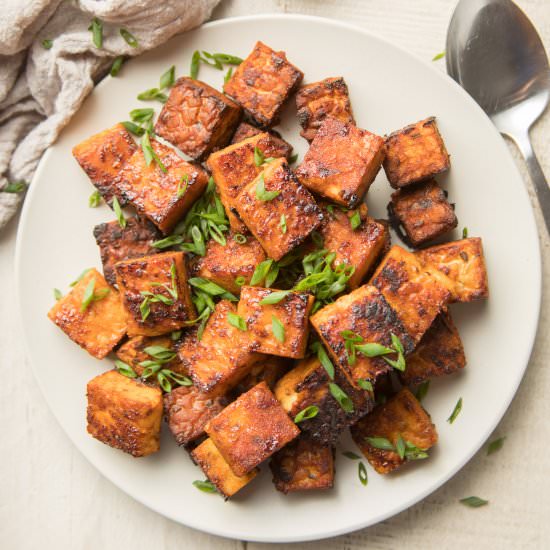 Smoky Marinated Tempeh