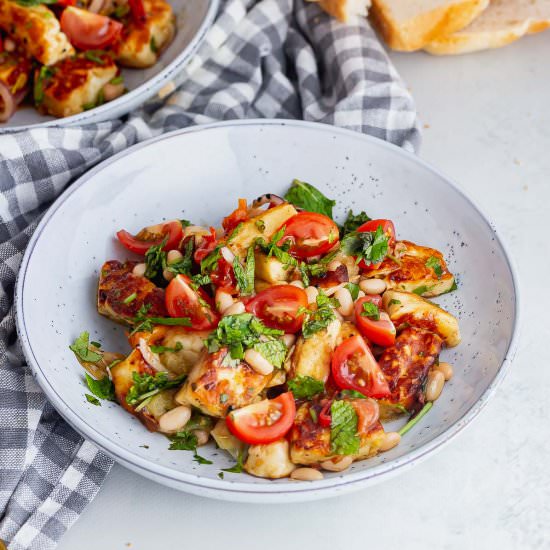 Fried halloumi & tomatoes