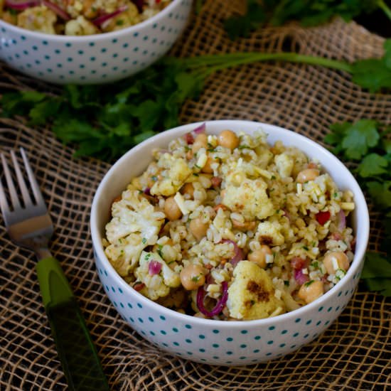 Grilled cauliflower salad