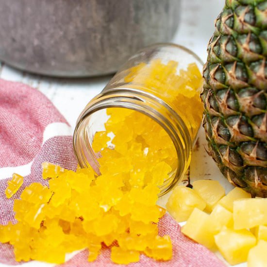 Yummy Pineapple Gummy Bears