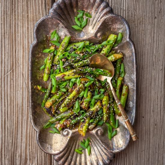 Sesame, Garlic, & Ginger Asparagus