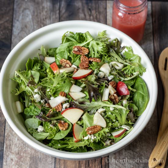 Pear Gorgonzola Salad