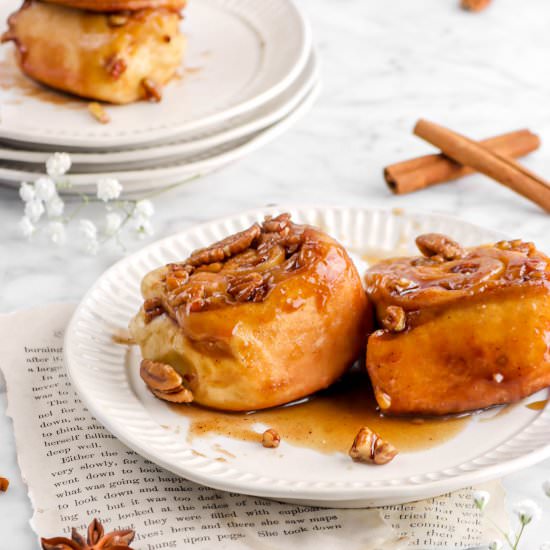 Gooey Rum Sucked Pecan Sticky Buns