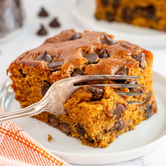 Pumpkin Chocolate Chip Cake