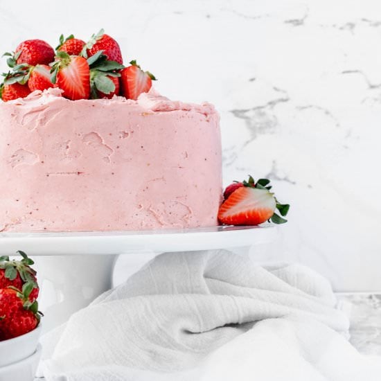Lemon Strawberry Cake