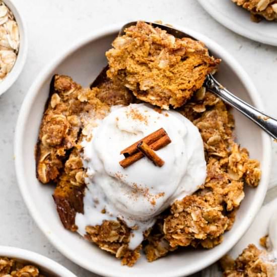 Healthy Pumpkin Pie Crisp