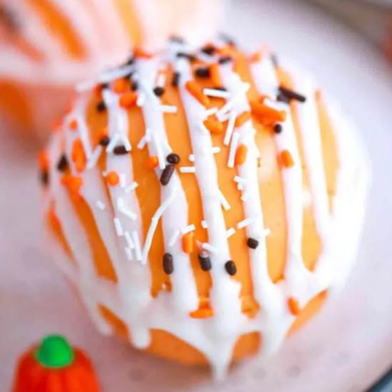 Pumpkin Spice Hot Cocoa Bombs
