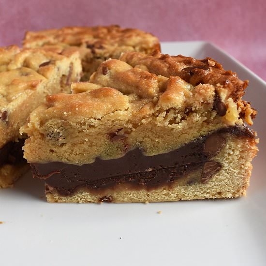 Caramel Nutella Cookie Pie