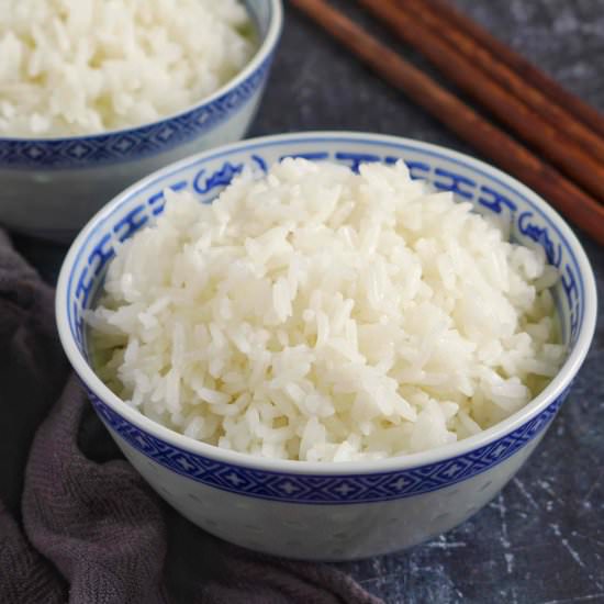 Cook rice on the stove
