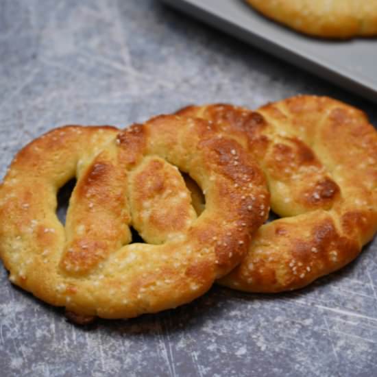 Keto Pretzels