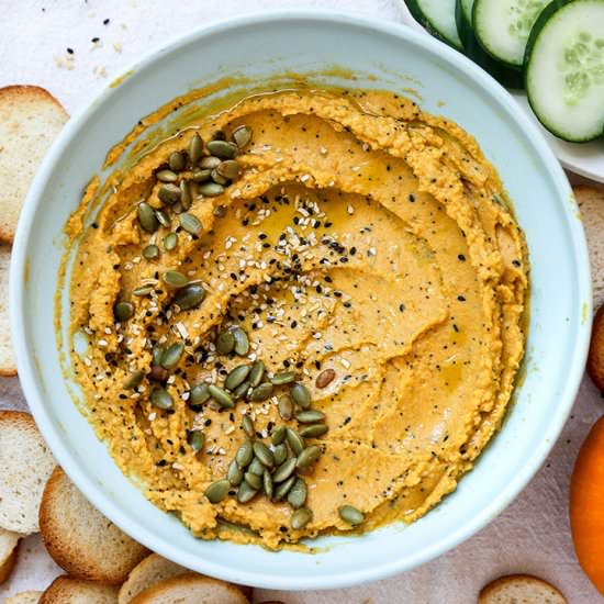 Everything Bagel Pumpkin Hummus