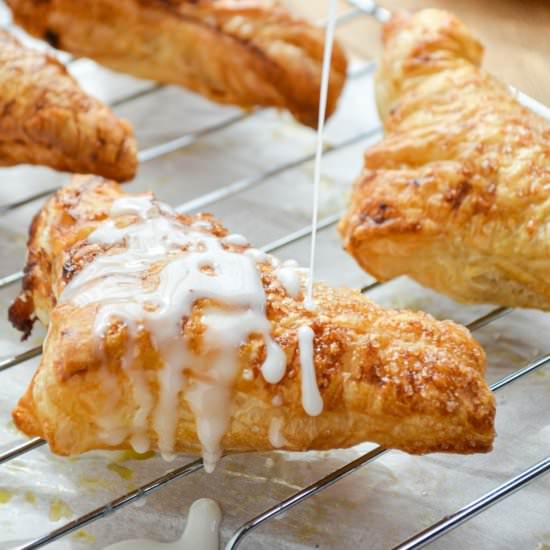 Air Fryer Apple Turnovers