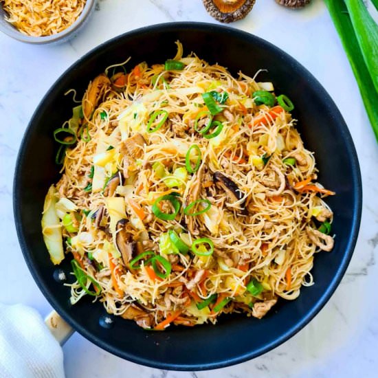 Taiwanese vermicelli stir fry