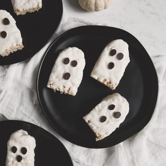 Rice Krispie Treat Ghosts