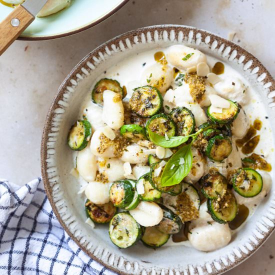 Creamy Pesto Gnocchi with Zucchini