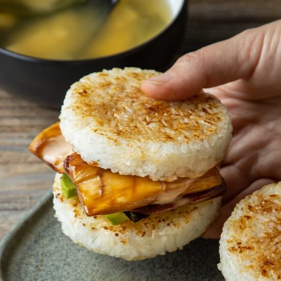 Teriyaki Mushrooms Rice Burger